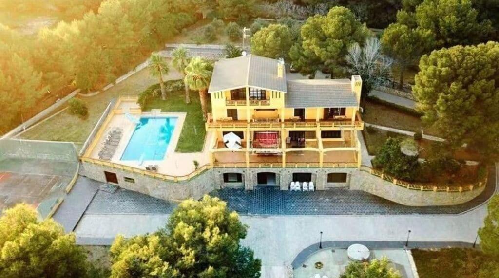 Villa Golf Sitges 比利亚努埃瓦-赫尔特鲁 外观 照片