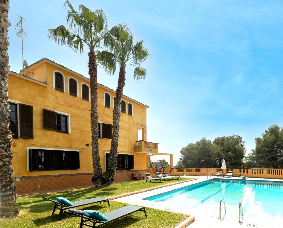 Villa Golf Sitges 比利亚努埃瓦-赫尔特鲁 外观 照片